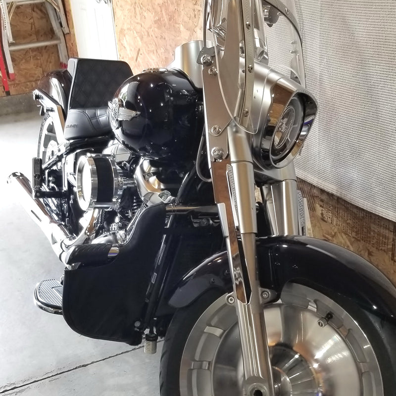 Desert Dawgs - Harley "Milwaukee 8" Softail Models 2018+ "Mustache" Bar